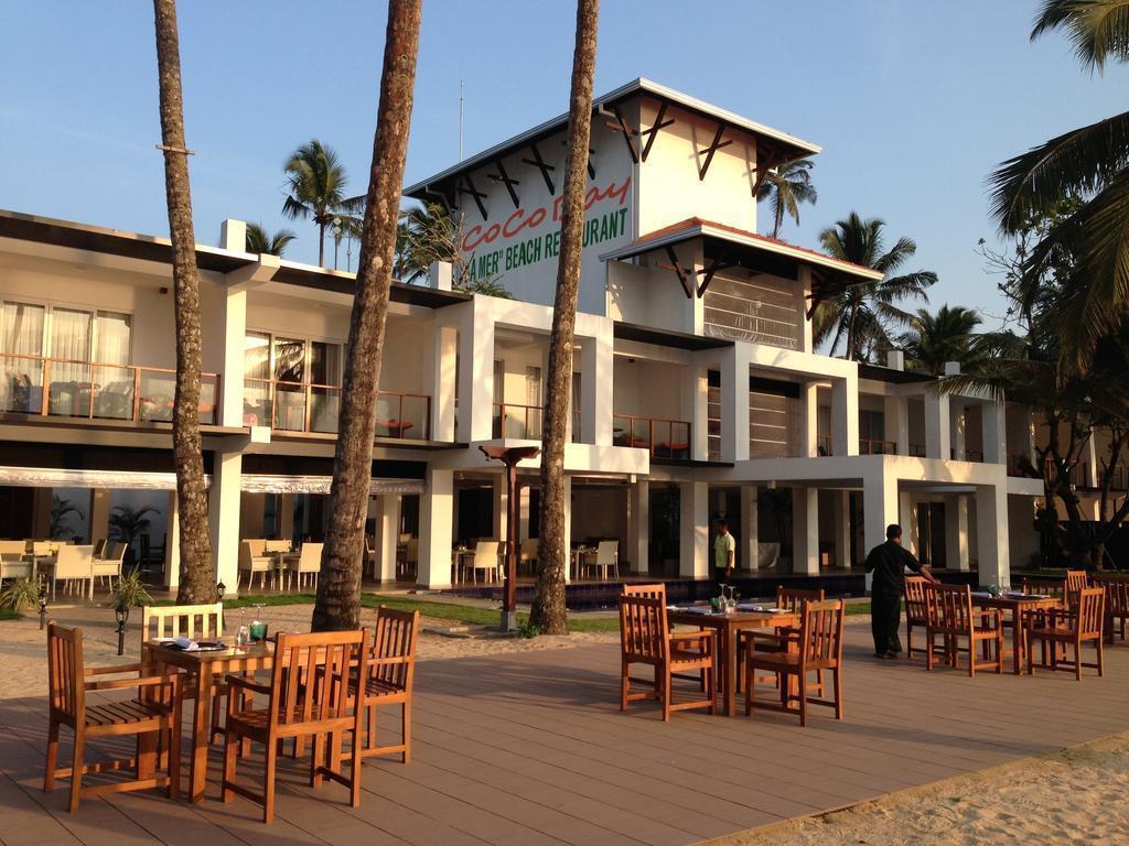 Thaproban Pavilion Waves Unawatuna отель в Унаватуне (Шри-Ланка)