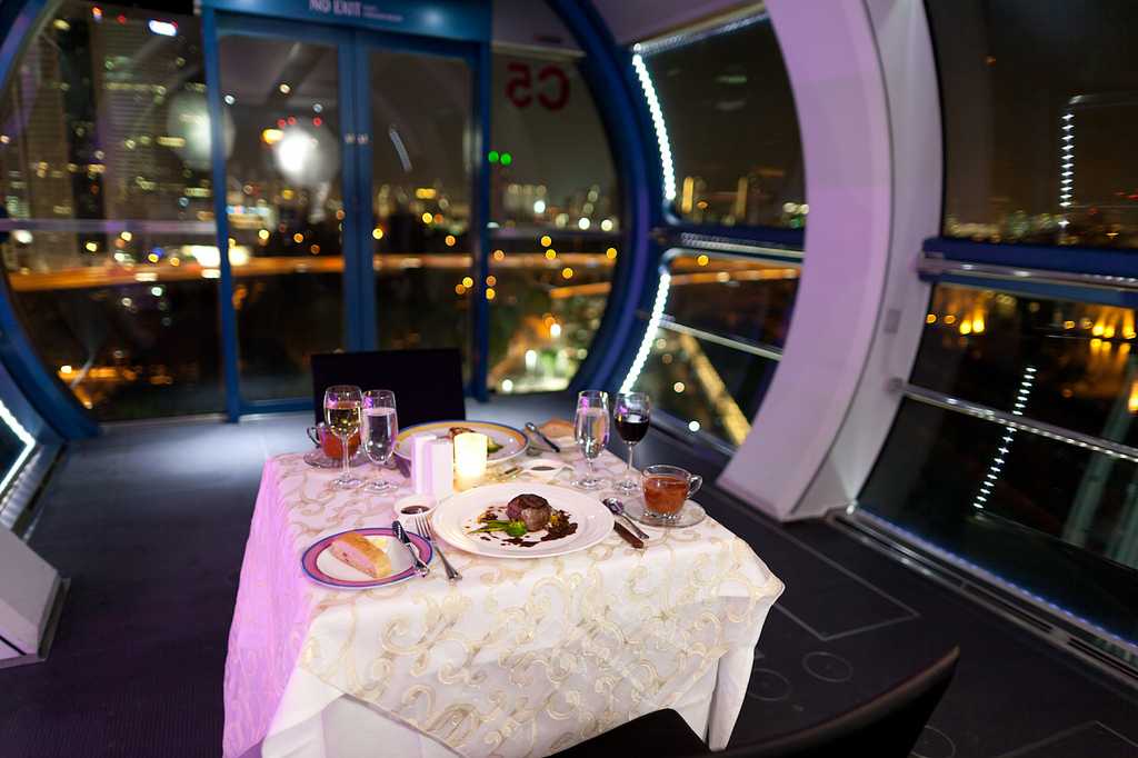 Restaurant inside the Ferris wheel in Singapore