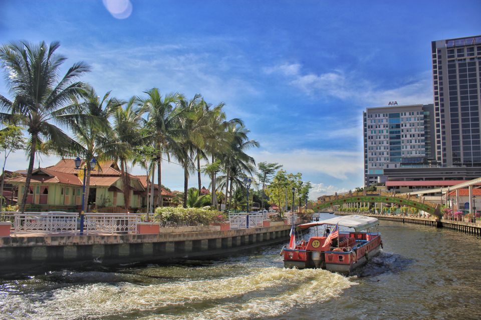 Malacca River Cruise For Couples