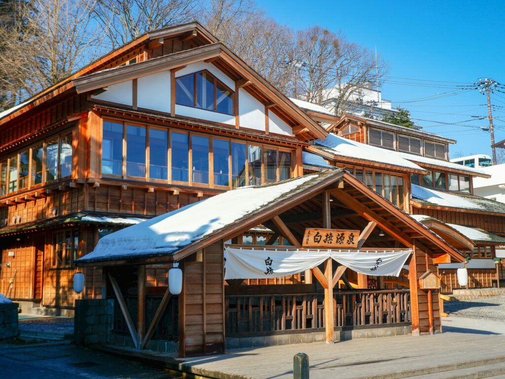 Best Natural Hot Springs in Japan